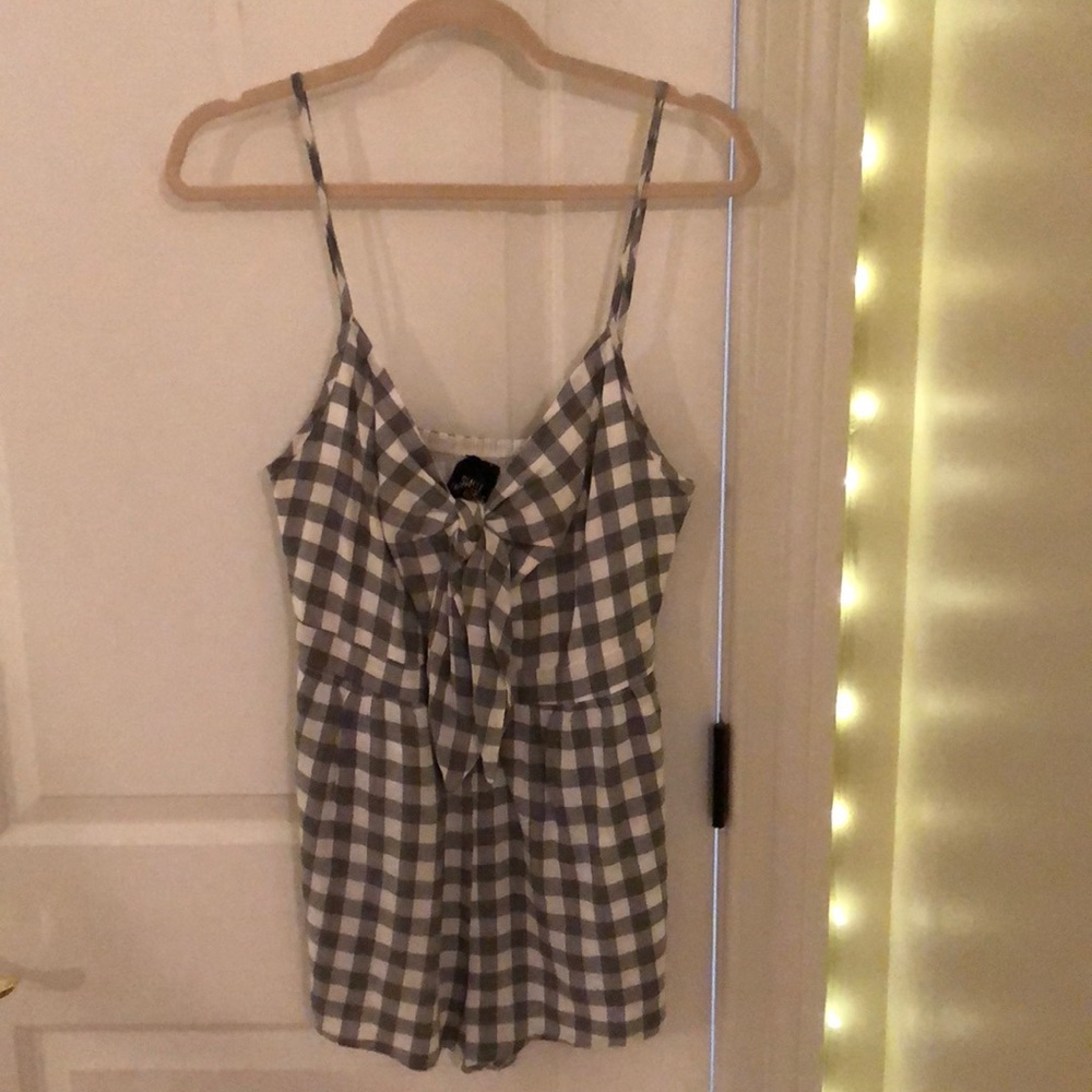 Gray and white front knot tie romper